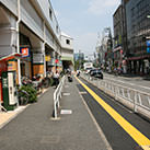 千歳船橋駅南側の高架沿い